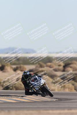 media/Jan-16-2026-CVMA Friday Practice (Fri) [[6f2bf47531]]/4-Racer 3-NRS/Session 5 Turn 4/